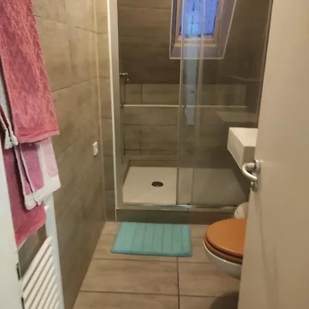 Kaya Apartment *